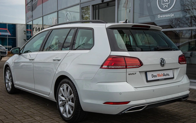 Volkswagen Golf cena 71900 przebieg: 69900, rok produkcji 2019 z Dęblin małe 562